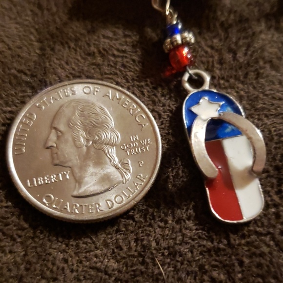 Red, White and Blue Flip Flop Earrings🧡 - Picture 4 of 4